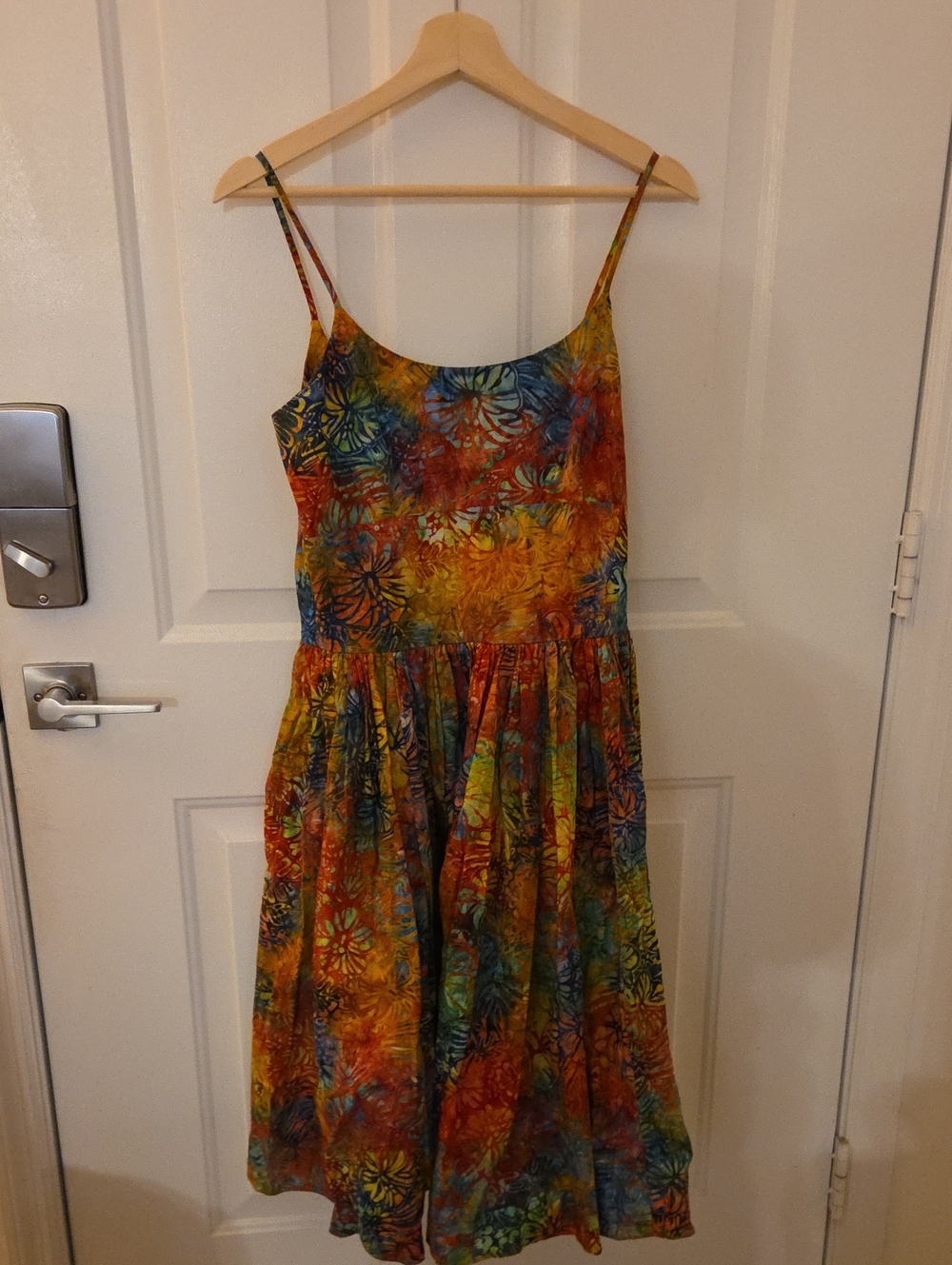 RARE Bernie Dexter Multicolor Hibiscus Floral Tie-Dye Dress